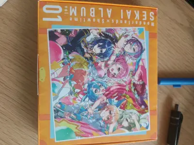 挖煤姬真的是二次元追星党的宝藏工具！这次买了几张CD和一堆小周边，下单时直接用汇率结算功能，比找代购划算很多。卖家发货到仓库后我申请了简易加固，收到时发现他们用气泡膜把碟盒和纸制品周边分别裹了好几层，边角保护得非常好。整个流程从下单到收货只用了不到两周，物流轨迹...挖煤姬真的是二次元追星党的宝藏工具！这次买了几张CD和一堆小周边，下单时直接用汇率结算功能，比找代购划算很多。卖家发货到仓库后我申请了简易加固，收到时发现他们用气泡膜把碟盒和纸制品周边分别裹了好几层，边角保护得非常好。整个流程从下单到