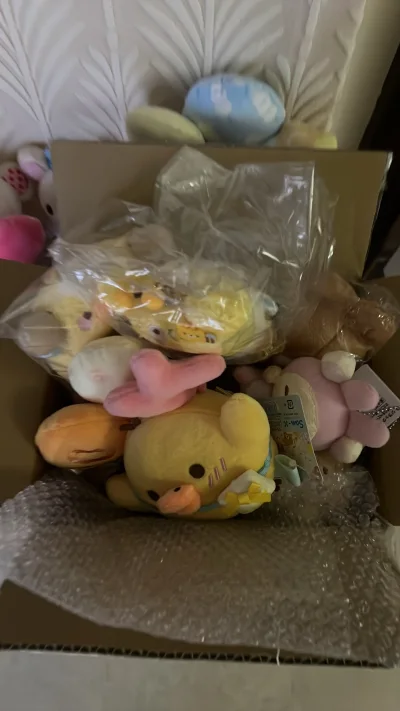 挖煤姬真的对爱收集古早文具的人十分友好！上面有超多惊喜好物等着被挖，时不时翻翻总有惊喜。而且物流也超快超安心，单机切煤也好上手，真的很推荐！