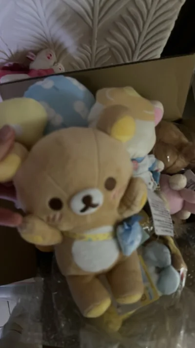 挖煤姬海淘体验满分！这次在挖煤姬上切煤的经历真的太丝滑了！本来还担心跨国运输吧唧（徽章）会有损坏，毕竟吧唧是出了名的“脆皮”，没想到收到货后完全被惊艳到了！
首先夸夸打包，真的是里三层外三层，防震泡沫垫得超级厚，打开箱子的时候，吧唧本体完好无损，一点压伤都没有。而且...挖煤姬海淘体验满分！这次在挖煤姬上切煤的经历真的太丝滑了！本来还担心跨国运输吧唧（徽章）会有损坏，毕竟吧唧是出了名的“脆皮”，没想到收到货后完全被惊艳到了！
首先夸夸打包，真的是里三层外三层，防震泡沫垫得超级厚，打开箱子的时候，吧唧本体完