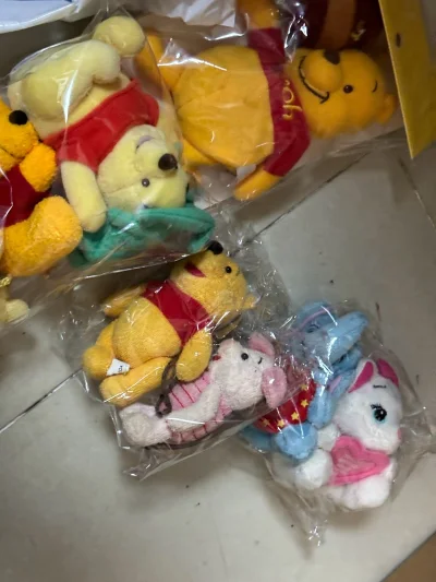 在挖煤姬购买很多次，总是能淘到非常不错东西，价格划算，运费便宜，这次淘到喜欢的玩偶，状态超好，包装也很好，15天就到手，包装特别严实，服务不错。