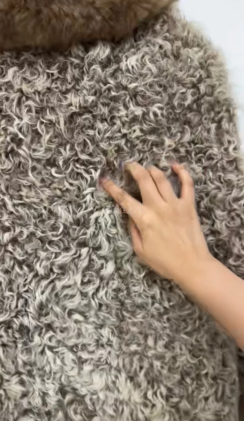 第一次使用竞拍功能，竞拍功能可以购买到非常超值的产品，这次本来就试一下，没想到真的让我切到了，挖煤姬的功能是这些软件中最全的也是最爱用的，也推荐大家可以试试竞拍功能切到自己的宝贝