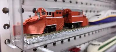 这次买了一个老的除雪车模型，因为没有关税所以相比于国内价格更加便宜，到手后感觉很好，包装结实，有需要还会接着使用