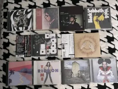 本月挖煤姬海淘的专辑到了，这次走的EMS的路线，这次的审核和运输都很快，升级后购物的体验也好了不少，不错的一次海淘体验，期待下一个月的购物体验