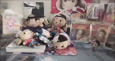 特别好的卖家，我收到了我最喜欢的角色小豆泽心羽和白石杏，她们是我在世界计划中最喜欢的两个角色，感谢卖家出售给我他们两个的豆豆眼娃娃


