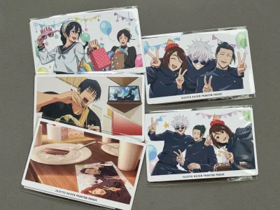 非常好看的特典小卡，因为没有抽到就直接来收了！这次选的快递方式是竹蜻蜓，20天左右，时效还可以接受，总体满意。