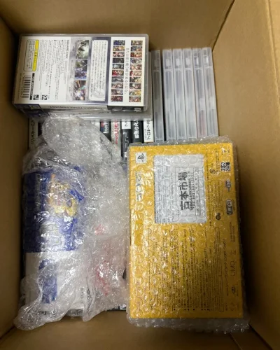 1月切煤开箱分享， 物品比较重，东西也比较多。这次还是选择的海运。时效还算不错的，18天就拿到了。箱子完好没有破损， 内部打包的也算不错，物品没有损坏、也没有缺失，包装的也挺好。非常给力，很好，很好。