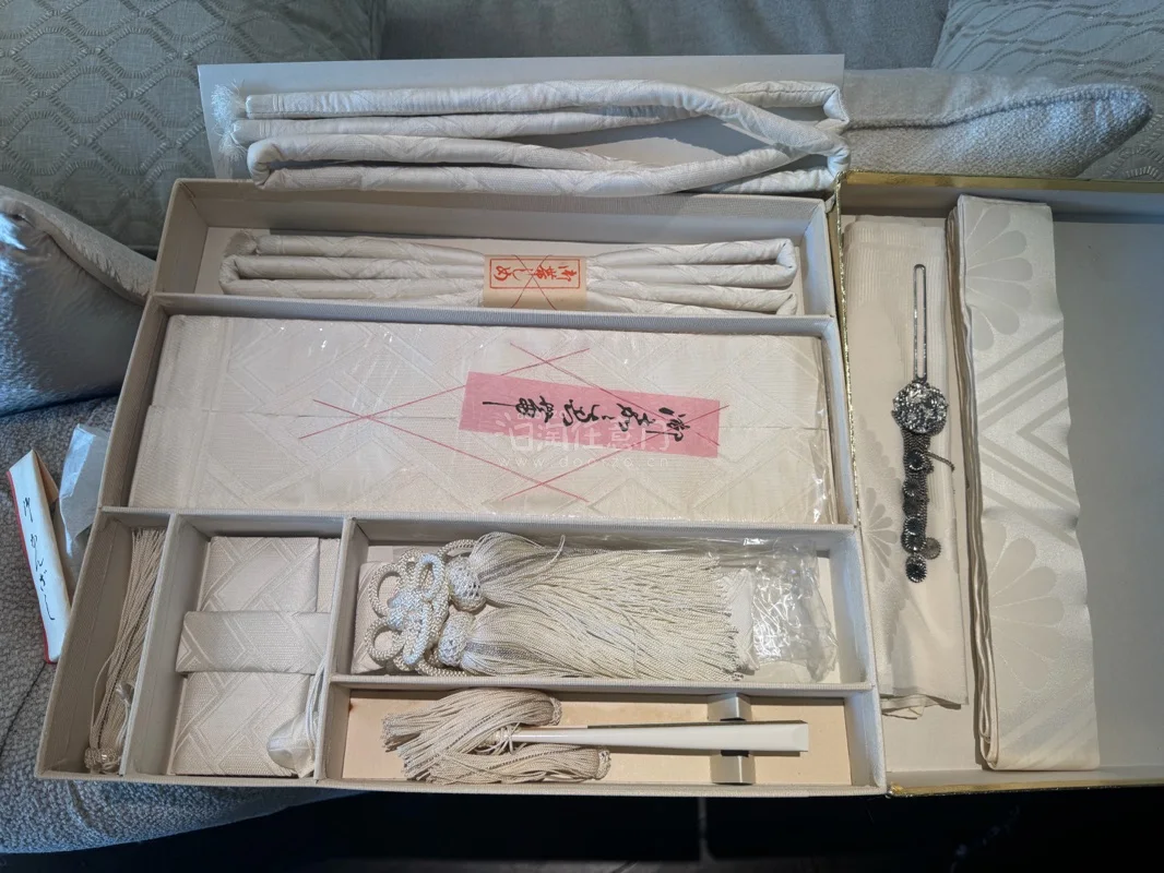 一般是结婚的时候用的，国内平台很少有，还是要海淘，能选择的多还可以买到全新的，大件走海运挺快的，交完税没半个小时就放行了，比我想象的快很多