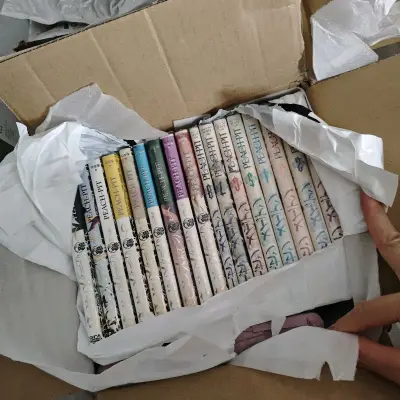 作为常年淘日版周边、手办、谷子的二次元爱好者，用过不少日淘平台，挖煤姬绝对是我近期最常回购、体验最稳的一款，全程顺畅不踩坑，新手也能轻松上手。
它最香的是一站式代拍，直接对接煤炉、雅虎拍卖、骏河屋等日本主流站点。不用翻墙、不用懂日语，APP自带一键翻译，商品详情、卖...作为常年淘日版周边、手办、谷子的二次元爱好者，用过不少日淘平台，挖煤姬绝对是我近期最常回购、体验最稳的一款，全程顺畅不踩坑，新手也能轻松上手。 它最香的是一站式代拍，直接对接煤炉、雅虎拍卖、骏河屋等日本主流站点。不用翻墙、不用懂日语，AP