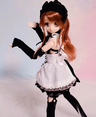 开箱那一刻真的被美到。造型张力十足，角色气质1:1还原。造型超好看，衣褶刻画真实，连指尖、小饰品都一丝不苟。品控很稳，无划痕、无掉漆、无松动。摆在桌面每天看都心情好！