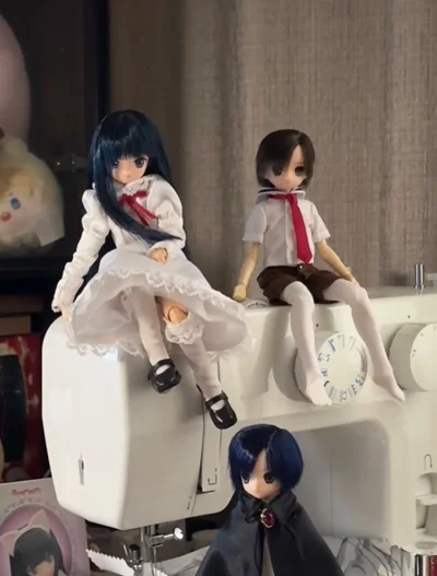 实物比图片更惊艳，细节处理到位，面部神态很灵动，分量也很足，质感完全对得起价格。开箱体验很好。没有瑕疵，收藏展示都合适。