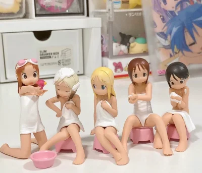 款式超可爱，做工精致，没有毛刺，细节很到位，涂装干净，颜色正，太满意了！ 小小一只超萌，质感很好，摆桌上一抬头就能看见，很喜欢。挖煤姬包装也很好。