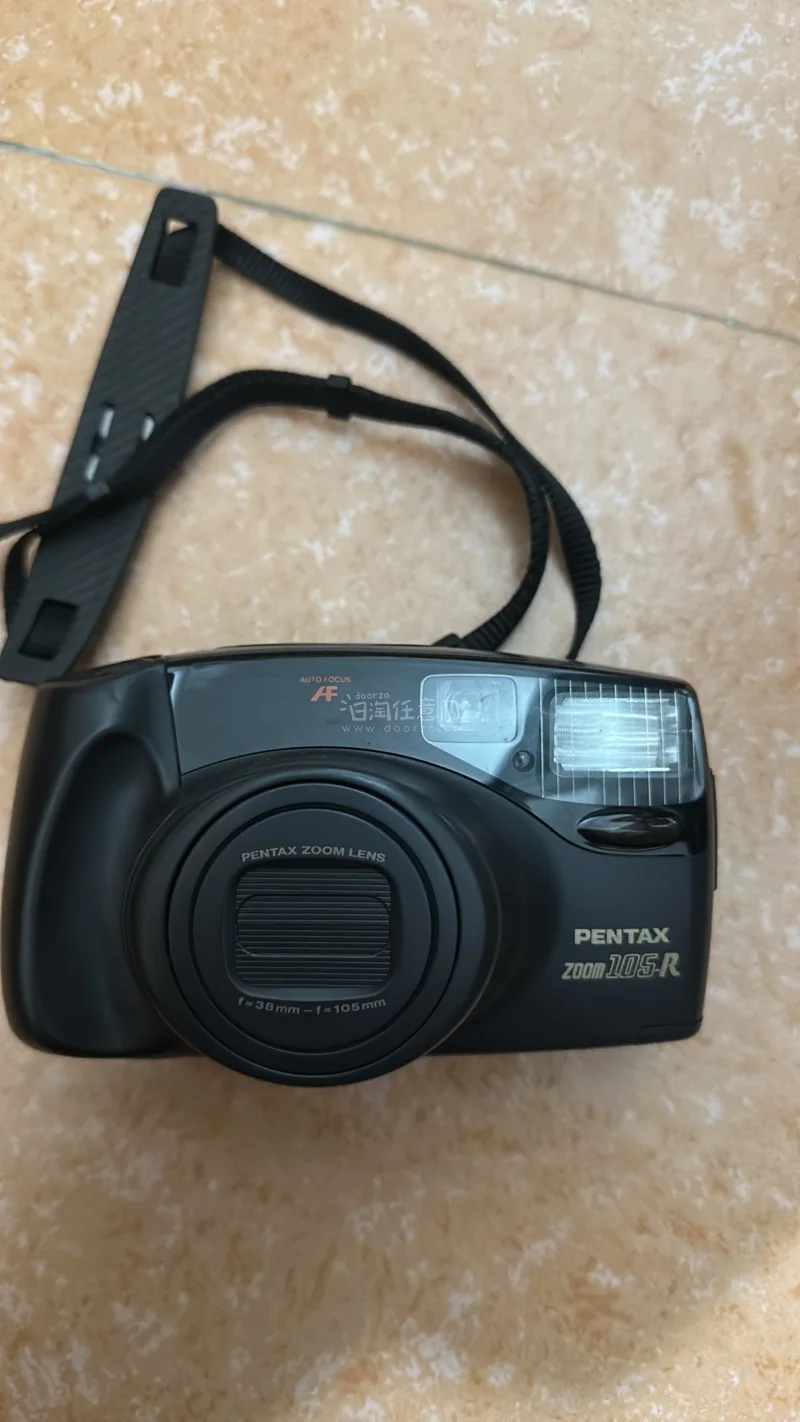 
在挖煤姬软件海淘到两个很便宜的相机！一个是索尼p100外观很完整，然后功能正常，价格便宜。
还有一个宾得胶片相机，很好，功能也是好的