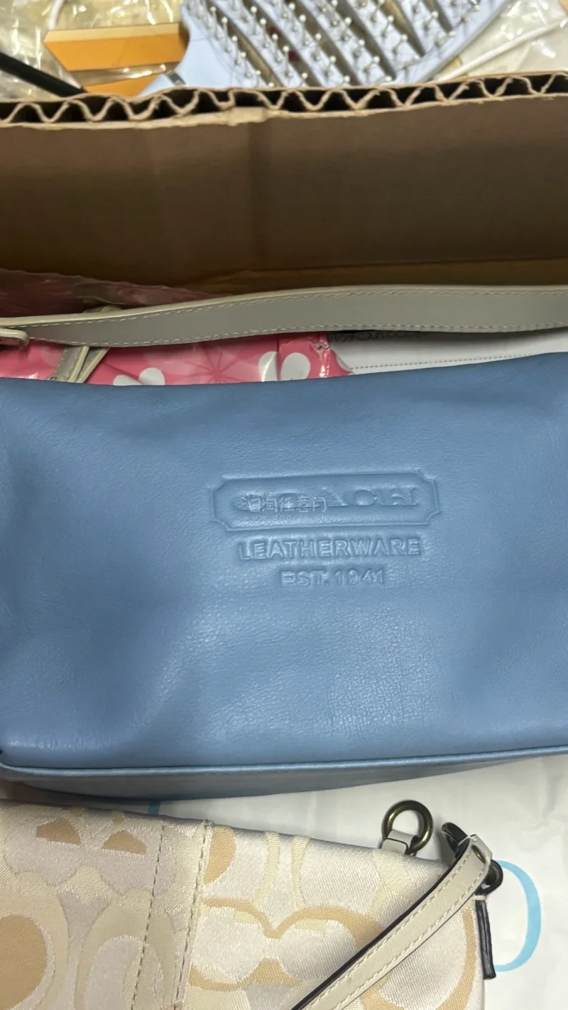 作为海淘新手，挖煤姬太友好了！中文界面、一键翻译、支付宝直付，完全不用懂日语。代拍快、流程顺，入库检查细致，打包用心，清关申报全帮办。安全下车，商品和描述一致，性价比超高，强烈推荐给想日淘的朋友！
