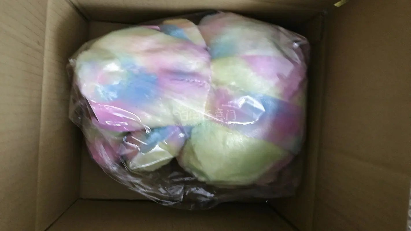 非常开心通过挖煤姬切到了自己喜欢的暴力熊玩偶，真的非常新很大一只特别萌，包装的很好，箱子很厚没有一点损伤得拿到了。