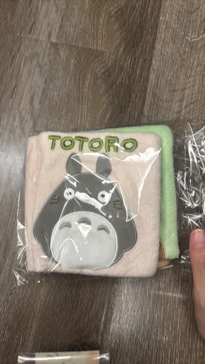 姐妹们，相信我，经常在煤炉逛真的能淘到好多国内没有的小物品，而且煤炉还有翻译功能、合单功能，物流有保障，使用起来很方便，而且还经常有优惠免代购费，真的太好用了！