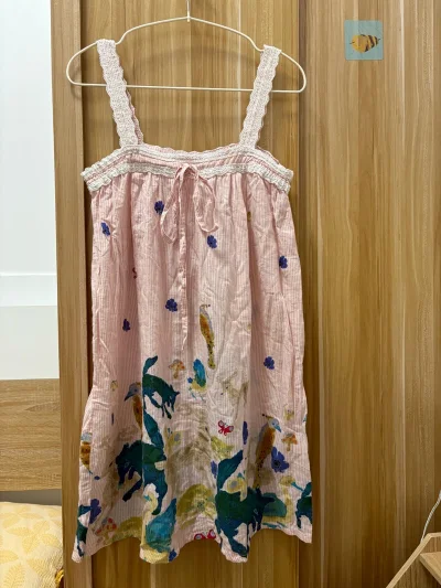 欢迎观看我的挖煤姬4月海淘购入的好物分享，捆包服务很棒!这次购买的是2件衣服，吊带很森系，半裙很可爱，我选择的是日本邮政EPL，半个月左右我就收到了，包裹完整，挖煤姬的页面简洁方便。适合我这种新手小白用，人工客服响应也很迅速，经常发放无门槛优惠券。感谢挖煤姬帮我买到...