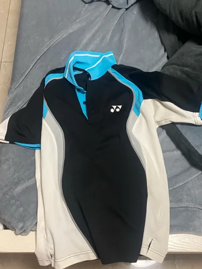 拉夫劳伦和尤尼克斯短袖