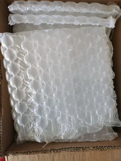 挖煤姬第十六箱快递安全下车!包装很严实，泡沫纸很多，东西都没有破损，物流也比预期快，非常满意。希望之后的快递也能陆续安全到达!
