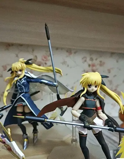 拆开包装的那一刻真的太惊喜了，实物比图片还要好看，做工精细质感在线，完全超出预期。这次购物特别顺心，看着就满心欢喜，一整天心情都特别好。