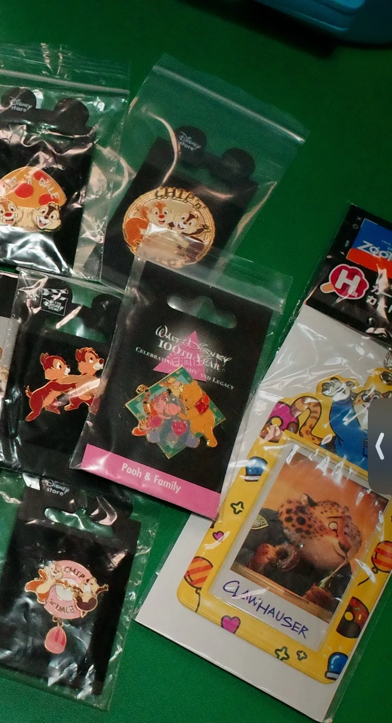 开开心心又一箱，其实收到有一阵子了，一直没仔细整理，这几天拿出来把玩一下，煤炉卖家们包装的都很仔细，合单到货也都很顺利。