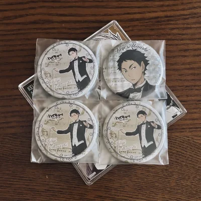 也是很快就收到了！收到了樱花妹的可爱手写小纸条w
切了大量纸片谷复数和微量吧唧，完全没出现任何问题！买了入库拍照拍的也特别专业w非常感谢w