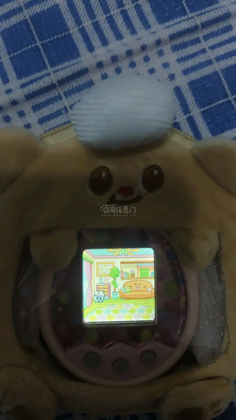 非常可爱的tamagochi mix，在路上的时候就给崽崽准备了保护套和外出包，希望能养出多多的崽崽。
成色非常好!