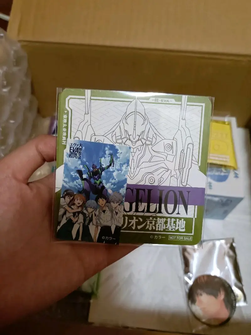 很明显感觉到合单以及发货都慢了一些哈，不过归根结底还是安全收到就好。这次用的是epl，因为有易碎品，额外买了200日元的箱内加泡。工作人员包装的非常结实，物品没有一点损坏。
依旧是一些杂七杂八的小玩意~