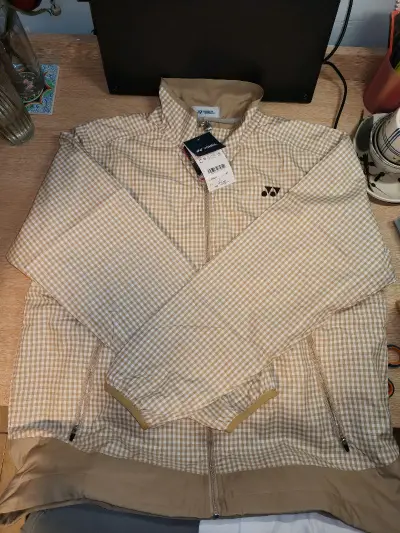 尤尼克斯外套分享