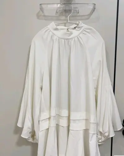 在挖煤姬海淘的衣服顺利到货，全程体验超棒！平台中文界面友好，操作简单，对新手特别友善。商品品相描述准确，和图片完全一致，没有色差和隐瞒瑕疵。包裹打包得非常严实，衣服保护得很好，没有褶皱、没有损坏。物流时效稳定，清关顺利，性价比拉满。以后日淘衣服就锁定挖煤姬了，强烈推...在挖煤姬海淘的衣服顺利到货，全程体验超棒！平台中文界面友好，操作简单，对新手特别友善。商品品相描述准确，和图片完全一致，没有色差和隐瞒瑕疵。包裹打包得非常严实，衣服保护得很好，没有褶皱、没有损坏。物流时效稳定，清关顺利，性价比拉满。以后日