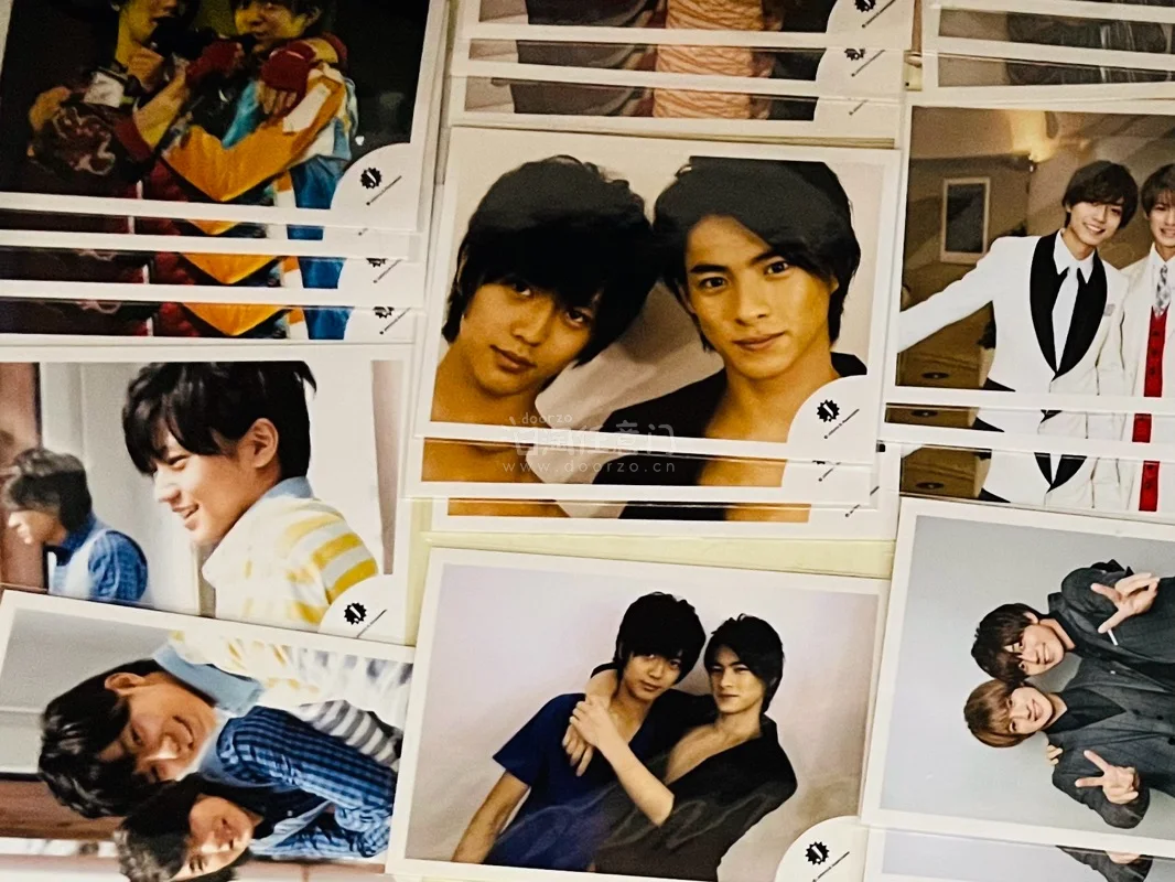 &amp;#34;超级满意的一次购物体验！熊做工精致，手感软糯，保存得特别好，状态很完美，完全超出预期！烧普包装严实，品相完美，没有折痕和瑕疵，也很好价。物流速度也比想象中快，客服态度耐心专业。已经推荐给朋友了，下次还会再来回购！&amp;#34;