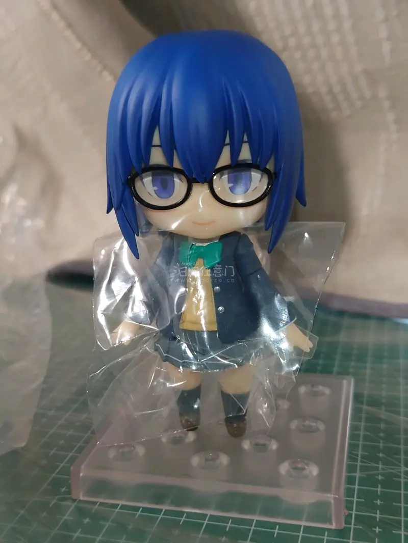 四月第三单到货了，这次购入的是两个手办，秋叶的这个是小比例的手办，骏河屋购入有盒子的但是盒损，本体还保存得不错；学姐的粘土人是只有内塑无盒的，卖家是从漏水仓库抢救出来的，本体全新的，性价比挺高的，任意门的快递速度肉眼可见的提升，希望越来越好！
