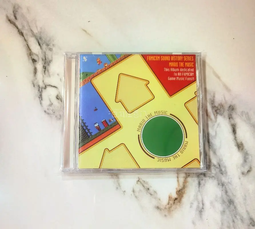 第五次到货，这次一如既往买到了价格实惠美美的电影场刊画册，还有杂志。还另外买了原声带cd，非常新，还有少女时代的dvd，全部收藏起来！