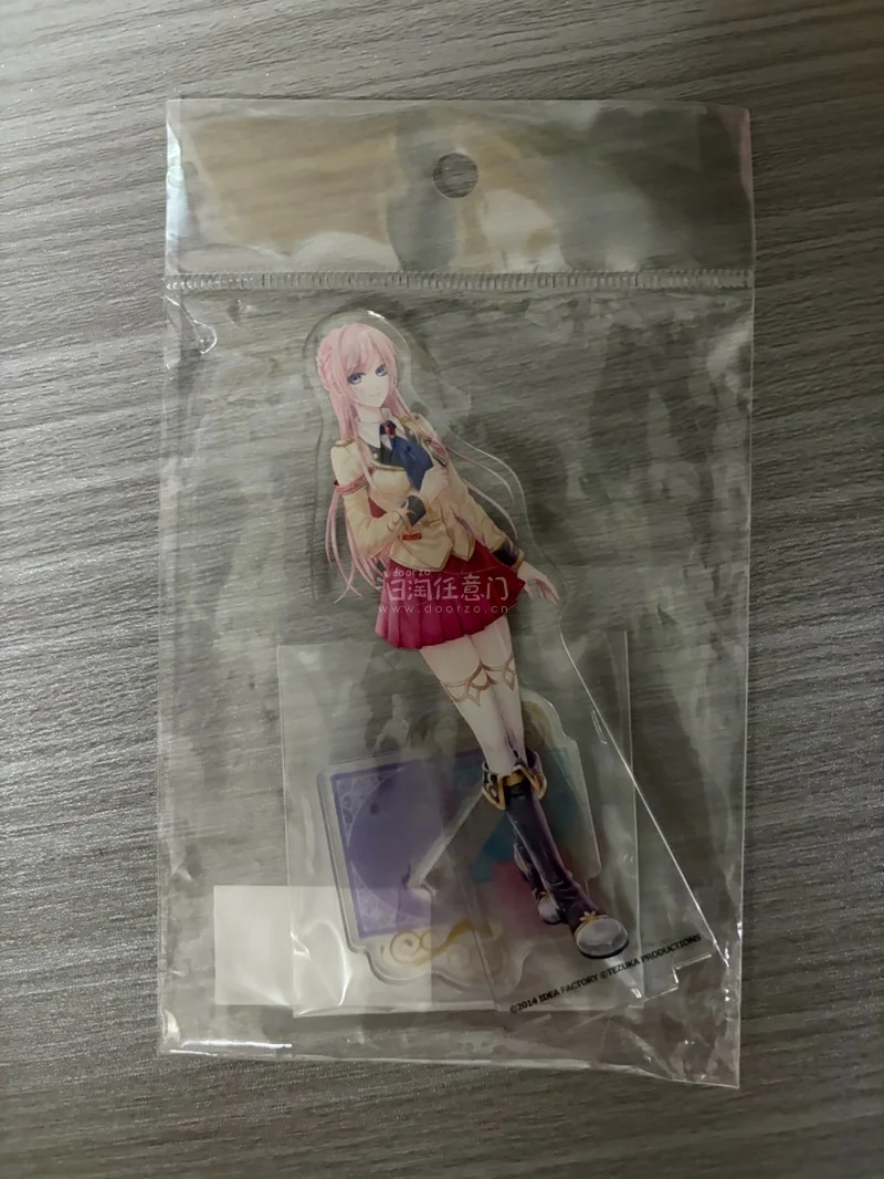 在挖煤姬上我最常逛的除了煤炉，就是骏河屋了，骏河屋经常有我喜欢的作品的好价谷子出现，而挖煤姬可以切骏河屋这一点就大大的满足了我的吃谷之心，很好很便利！


