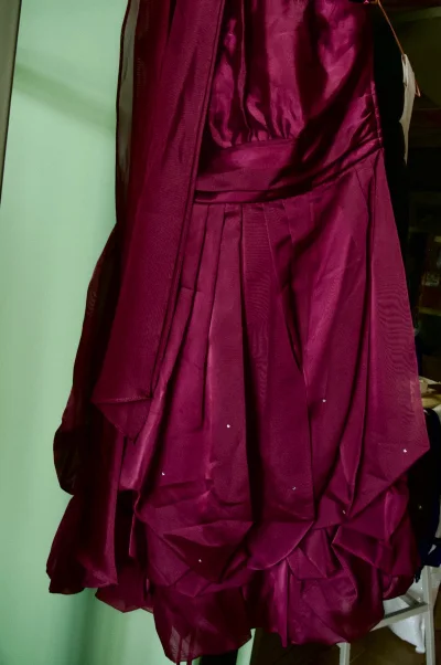 买到了漂亮的小礼裙