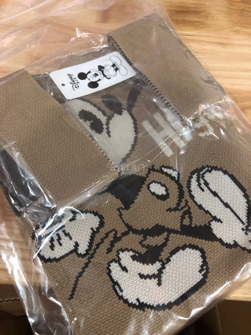 这次到了一些很有意思的小杂物，有米奇的小周边还有汤姆猫的小卷尺，简直不要太萌呜呜，成色非常好，价格也很ok，物流很给力