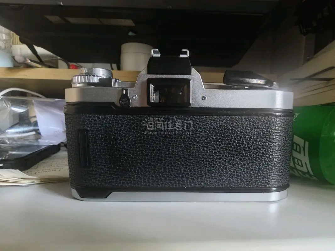 收到了货 还不错????
富士ax3真的太香了！收到货第一时间就上手试了试，颜值完全长在我的审美上，复古银黑机身拿在手里质感拉满，不管是日常扫街还是记录生活都超合适。操作很顺手，直出色彩绝了，不用后期修图就能出片，新手也能轻松驾驭，成像清晰细腻，对焦速度也很在线，日...