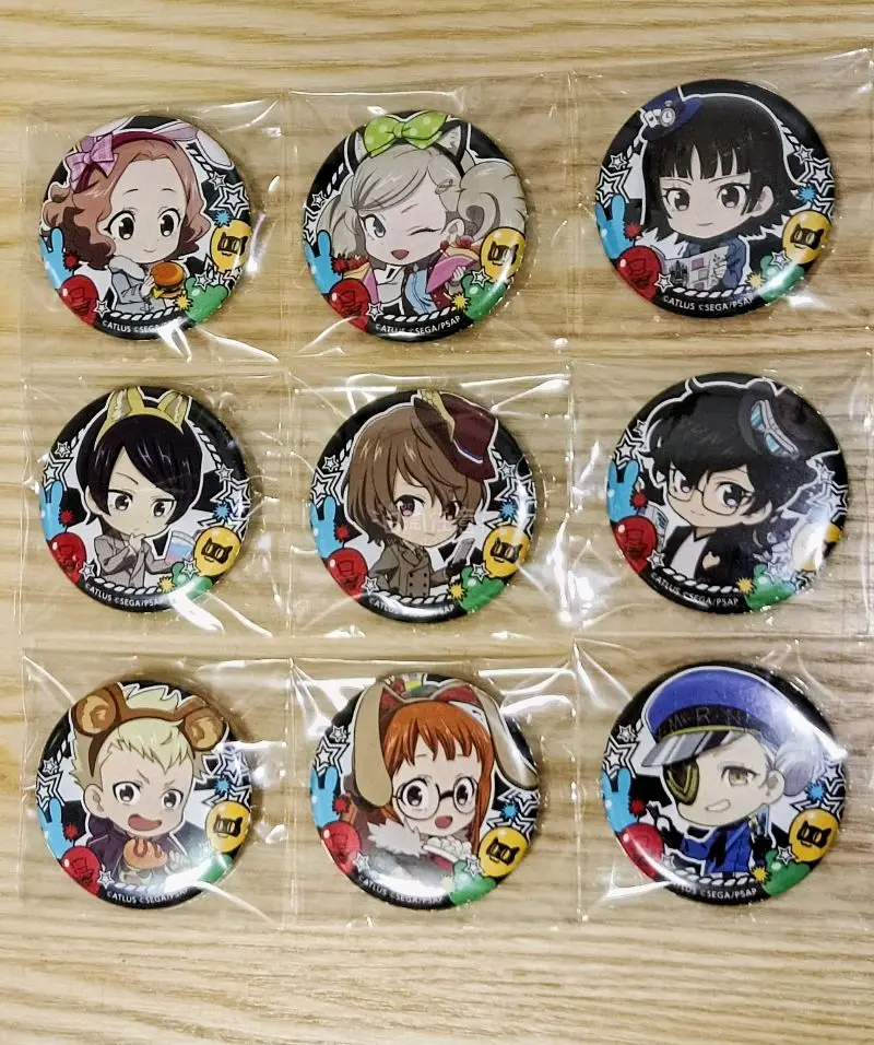 挖煤姬平台多，我在煤炉和雅虎上拍卖到了喜欢的吧唧，合箱发货时操作也简单。这次走的竹蜻蜓专线，物流速度很快，东西也没有损坏。