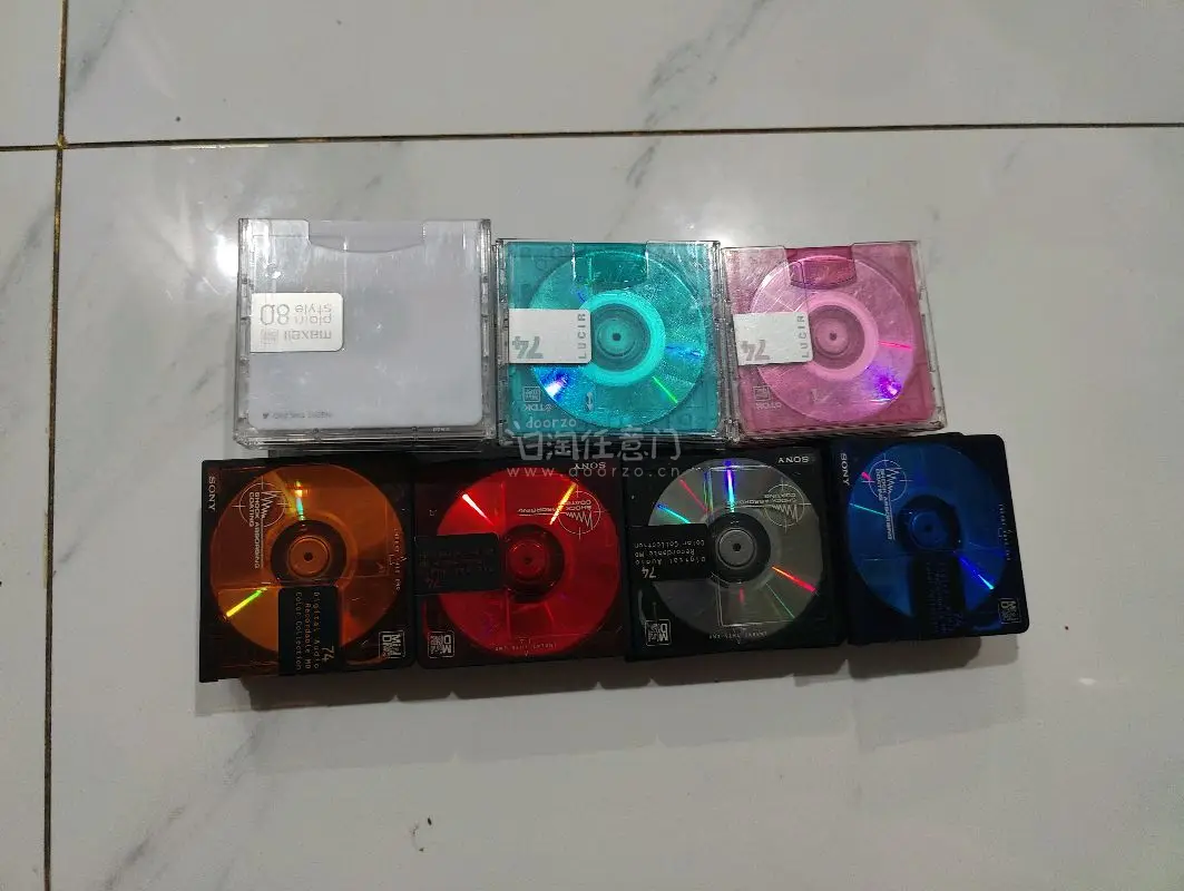 挖煤姬四月切煤开箱分享，这一箱是一些MD碟片，走的EMS，发货和物流都很迅速，包装也很好，商品没有损伤，挖煤姬很好的海淘购物平台。