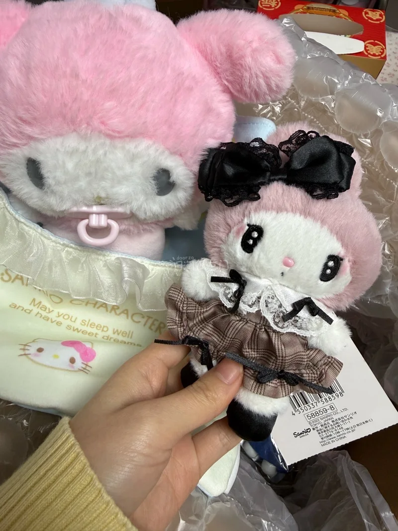 超级满意的一次购物!快递速度非常快，从下单到收货也就半个月包装非常完好，商品没有丝毫损坏清关流程非常顺畅!挖煤姬客服服务也非常好，有问必答，态度亲切。快递跟踪信息准确让我随时了解包裏状态总体来说，这次国际快递体验非常好，价格也十分实惠!!