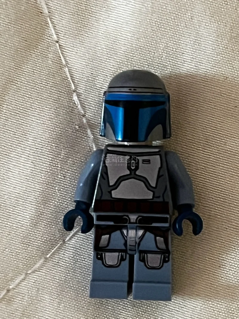 这款乐高太上头了！零件咬合精准不松动，拼搭过程超解压治愈。成品细节满满颜值高，摆在桌面超吸睛，大人小孩都能玩，益智又有趣，闭眼入不亏！