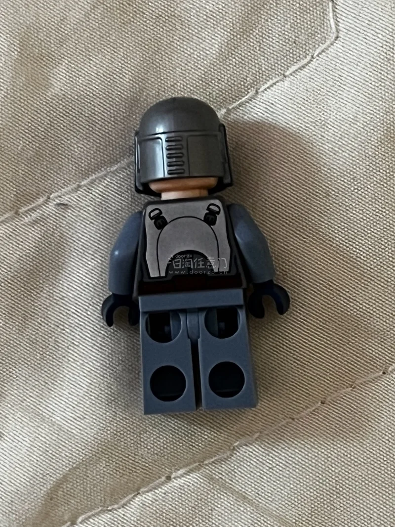 这款乐高太上头了！零件咬合精准不松动，拼搭过程超解压治愈。成品细节满满颜值高，摆在桌面超吸睛，大人小孩都能玩，益智又有趣，闭眼入不亏！