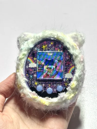 买到啦最喜欢的紫色魔法meets，留言说不要电池平台非常给力。和卖家交涉非常快。机子成色比想象中的好很多，面板完整亮闪闪的，让我爱不释手！时隔两年没切煤了，重新用回挖煤姬，感觉体验感一次比一次好，切煤真是我的本命，挖煤姬买东西又方便又安心，无限回购～