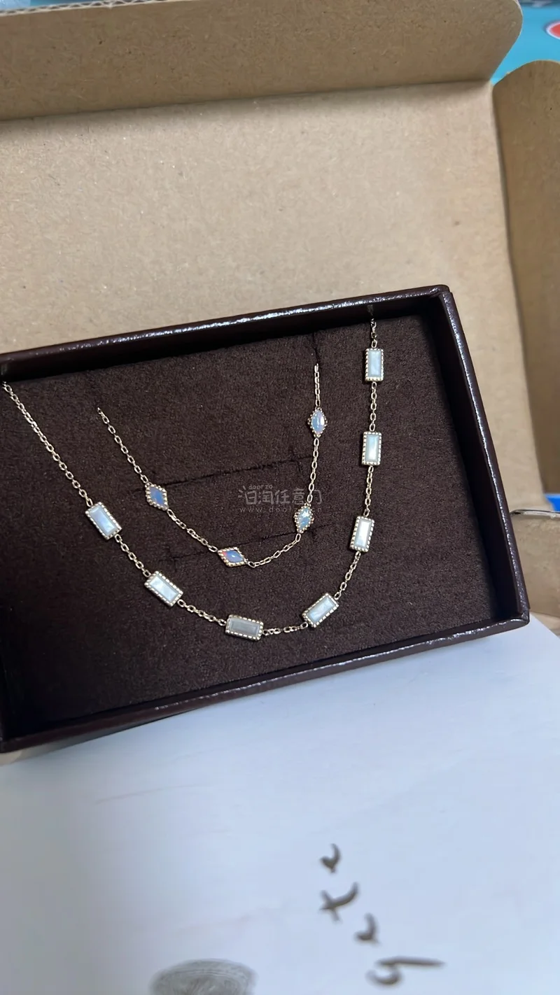 3-26下单 4-11收到快递，因为担心被退分成两单运回，选购了300日元的确认是否发错或空包裹服务，平台加了纸盒包装很好，收到的东西没有问题，ems很快，交了20%的税，以后有喜欢的会再切，总体很愉快