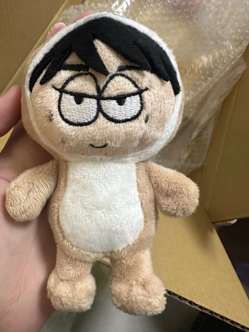 又一箱挖煤姬包裹到了！这次切了毛绒玩具和扇子，收到很开心！挖煤姬页面简洁明了，积分还可以抵运费，用起来很舒服！以后还会继续支持挖煤姬~