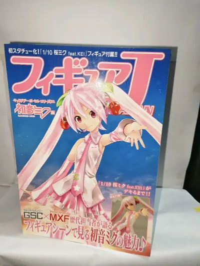 挖煤姬切到的初音未来手办也太香了！从百元入门到收藏级全都有，分分钟集齐不同风格的葱娘～还有附录书看，太棒啦感谢挖煤姬