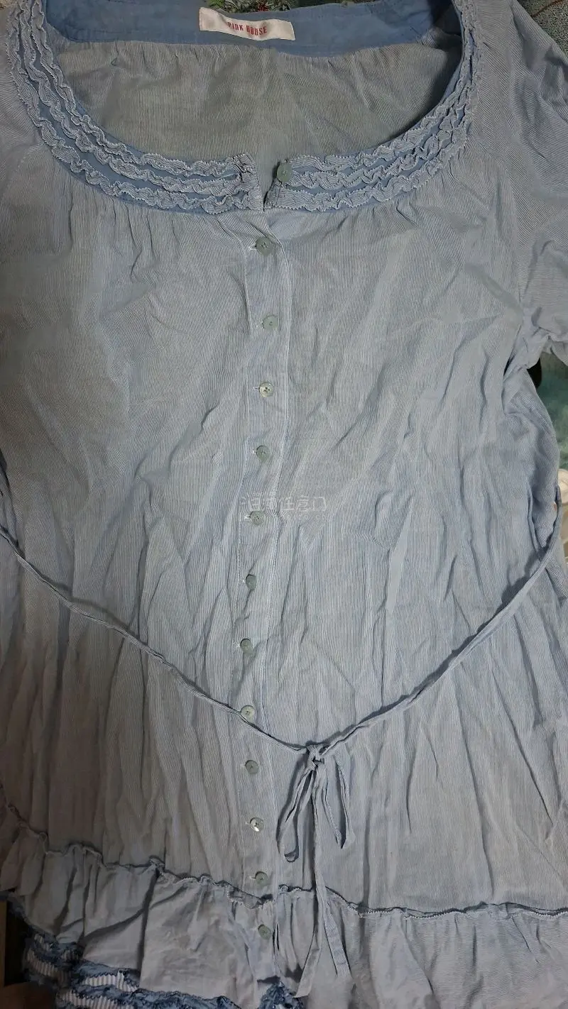 在煤炉切pinkhouse实在是太划算了，这件很适合夏天穿超级薄的纯棉料，已经想象到夏天穿多凉快了，价格也超级合适