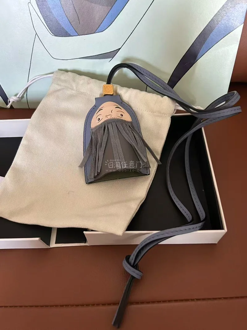 蹲到了价格比较好的商品，希望多扩宽海外市场，可以买到欧洲二手以及其他地区商品，目前扩的韩国区域也有尝试购买，都相对顺利