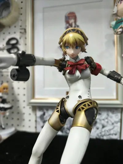 淘了很久终于在挖煤姬上找到了这个艾吉斯，虽然没有盒子，但是价格还是很实惠滴。依旧选择的是老朋友竹蜻蜓，安全下车了。