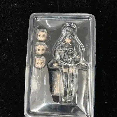 暗乌鸦莉莉娅get！盒况回来也是非常好滴，感谢挖煤姬啦，EMS航空马上就到了，很好的购物体验，给挖煤姬点赞。