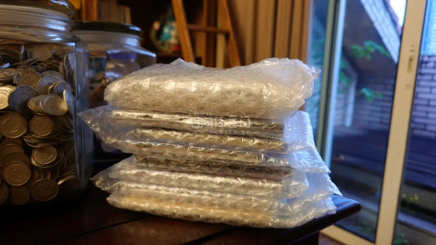 第十三弹开箱，第二次使用竹蜻蜓。
CD安全到手。
购物体验一如既往不错，审核负责，就是不知道为啥这次好像多了个预报备流程，导致周期变长。
整体还不错，期待下次购物。
